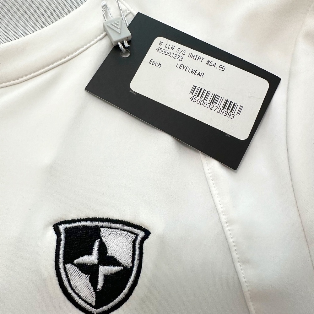 Levelwear Womens Short Sleeve 3/4 Zip Size Small